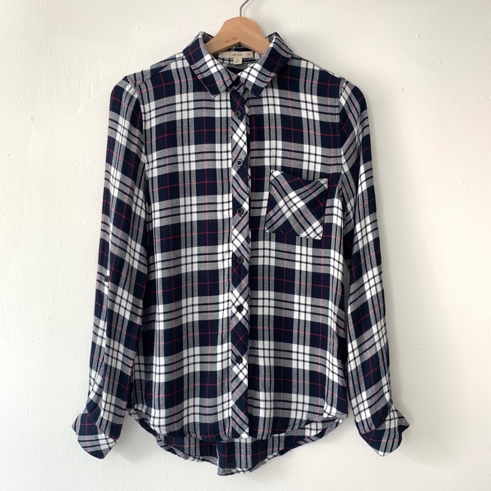 Le Lis Blue & Red Plaid Button Up Blouse